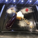 トシ・ヨロイヅカ 東京 - 