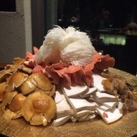 御膳房 銀座店 - 風花コース 5880円 柳松茸、ポルチーニ茸、エリンギ、アガリスク茸、えのき、本しめじ、キャベツ、かぼちゃ、さつまいも、トウガン、トウミョウ、椎茸