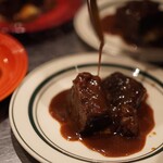 Beef belly braised in red wine
