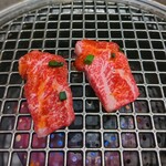 焼肉 美苑 - 和牛カルビ