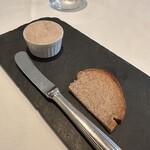 ラ・ブランシュ - ※豚肉のリエット、パン