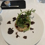 ラ・ブランシュ - ❺ 九州産筍とフォアグラのソテー、天然田芹、黒トリュフ。