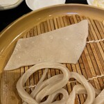 Murayama Mange Tsu Udon - ダブルつけ汁（肉汁+満担(温汁)）の下に隠れてた麺