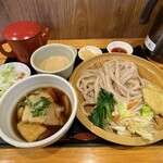 村山 満月うどん - ダブルつけ汁（肉汁+満担(温汁)）