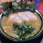 家系ラーメン とらきち家 - チャーシュー麺1,000円