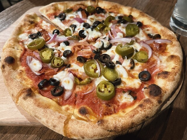 ヒサヒト ピッツェリアエイト 下北沢【公式】