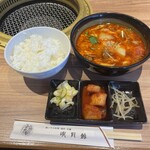 Gantetsu - カルビスープ、ご飯、キムチ