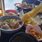 たんぽぽ - 天ぷらもサクサク。さつまいもが甘かった♬