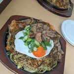 Honkaku Hiroshima Okonomiyaki Goroxu Chan - 