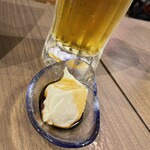 沖縄酒場じゅにまーる - お通しはジーマーミ豆腐