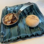 ロカンディーナ　ミヤザワ - お茶菓子