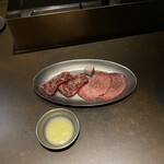 YAKINIKU MARUUSHI - 