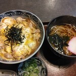 手打 やすえ - 親子丼(ミニそば付き)