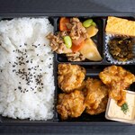 Tsukada Nouzyo Obento&Deli - 2024.3 若鶏のチキン南蛮弁当（980円）