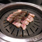 熟成肉専門店 ヨプの王豚塩焼 - 