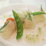 レストラン ヒロミチ - その日のお任せコースランチ(3890円)の真鯛のマリネ シェリービネガーソース
