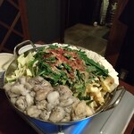 地鶏料理ともつ鍋居酒屋 一八 - 