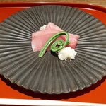 京都和久傳 - よこわ造り辛味大根添え