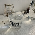 MOON & BACK Ramen Bar & Branch Cafe - 