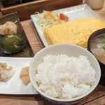 笹本商店 - 「大きな出汁巻玉子定食」780円