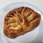 Le GOLDEN CROISSANT - 