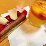 The Peninsula Boutique & Café - 