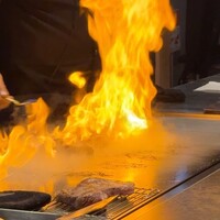 大阪鉄板焼き 神戸牛 TATARA - 