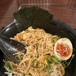 神楽 海老で鯛を釣る麺堂 - 