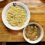 麺 高はし - 半肉入りつけそば(900円)