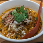 スパイスラーメン専門店 SPICE 麺 アッ晴れ - 赤い旨辛スパイスラーメン