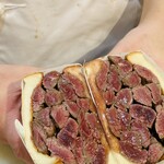 こんなにデカいサンドイッチは反則だ - 