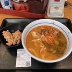 なか卯 - 坦々うどんと唐揚げ