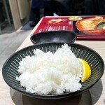 スープカレー奥芝商店 - ご飯にカットレモン付きは素晴らしい！