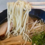 Hyuugazan - つるっとした食感の自家製麺。