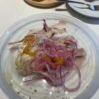 La Brianza - 前菜　塩麹で味付けした鶏肉、りんごソース