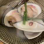 Tachiataru - 蛤とレモングラス酒蒸し