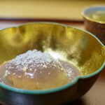 美会 - カノムピアックブーン