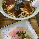 Nikoniko Doraibuin - チャーシュー麺とお刺身 真鯛
