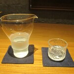 好日 - 秀鳳 純米大吟醸 出羽燦々生原酒 ： 山形県山形市 （有）秀鳳酒造場 アルコール分 17度 。