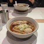 人類みな麺類 - 