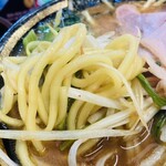 豚骨醤油ラーメン 王道家 - 