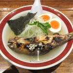 鮎ラーメン - 鮎まるごとラーメン