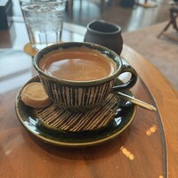 ザ タヴァン グリル＆ラウンジ - 