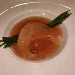 赤坂 桃の木 - フカヒレの姿煮