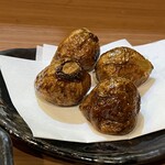 惣助 - ニンニク揚げ