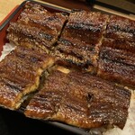 Honkaku Sumibiyaki Unagi Ishiguro - これ2,700円（税込）　肉厚で美味しい〜