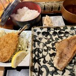 Nakameno Teppen - 「あこう鯛  西京漬け定食」に“アジフライ”をトッピング