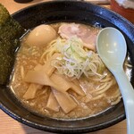 蓮 - 蓮ラーメン(醤油)700円