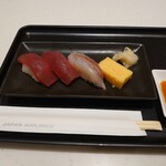 JAL First Class Lounge - 