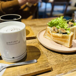 HAGI CAFE  - 